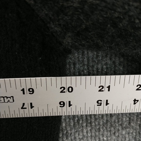 DKNY Women's Pullover Knit Sweater Black Gray Large Colorblock V-Neck Lambswool - Picture 13 of 13